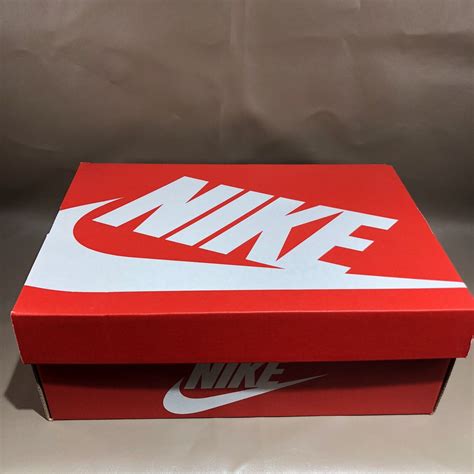 nike schuhbox weiss|nike shoe box.